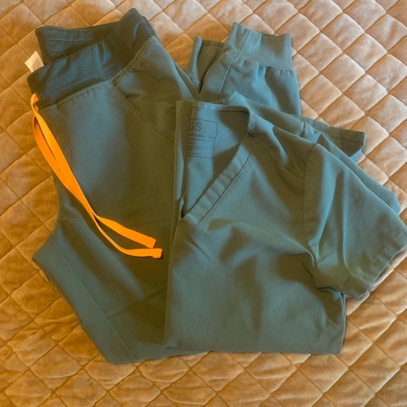 Figs Scrub Sets Navy/Moss XS - Picture 4 of 4